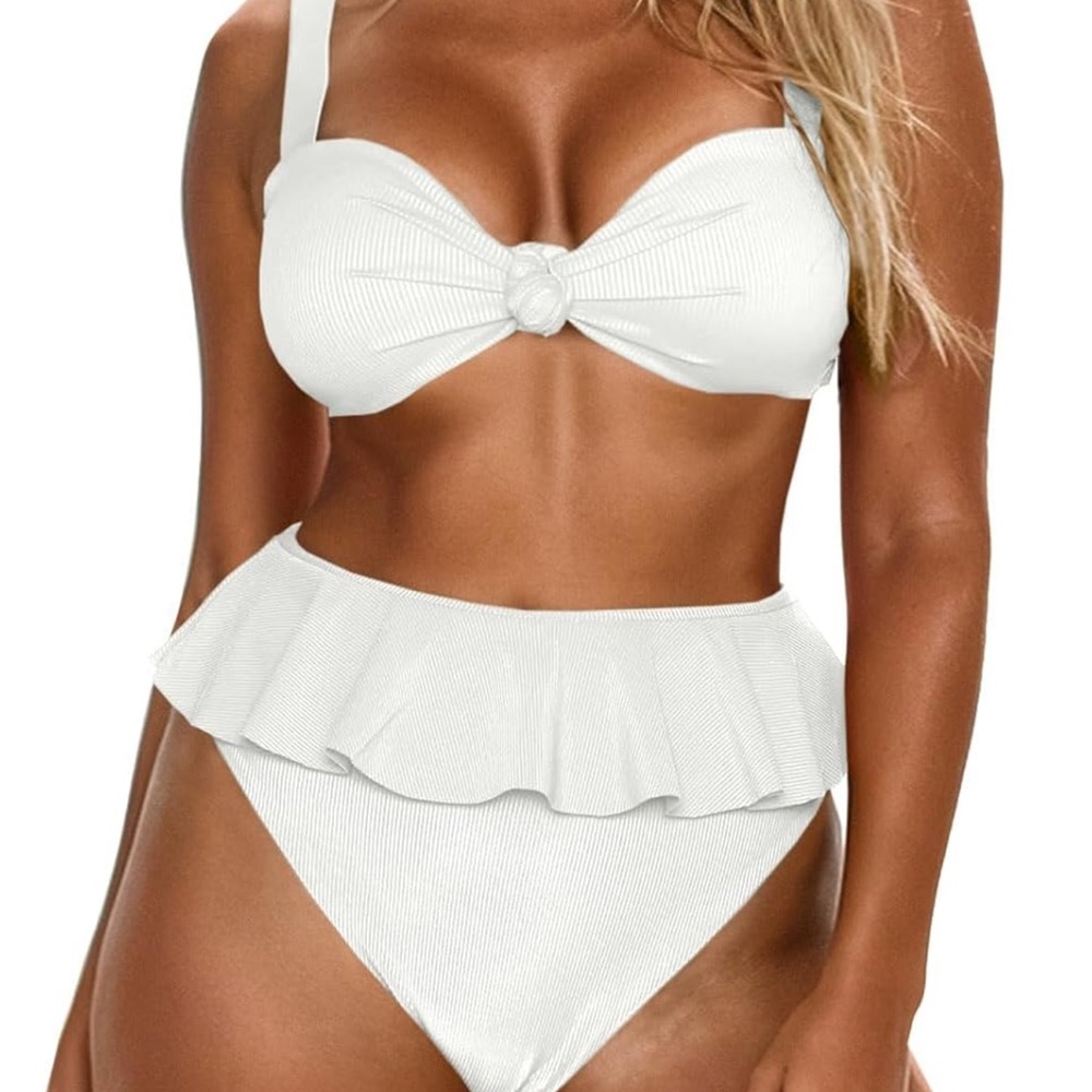 Elegant White Women's Swimwear Set